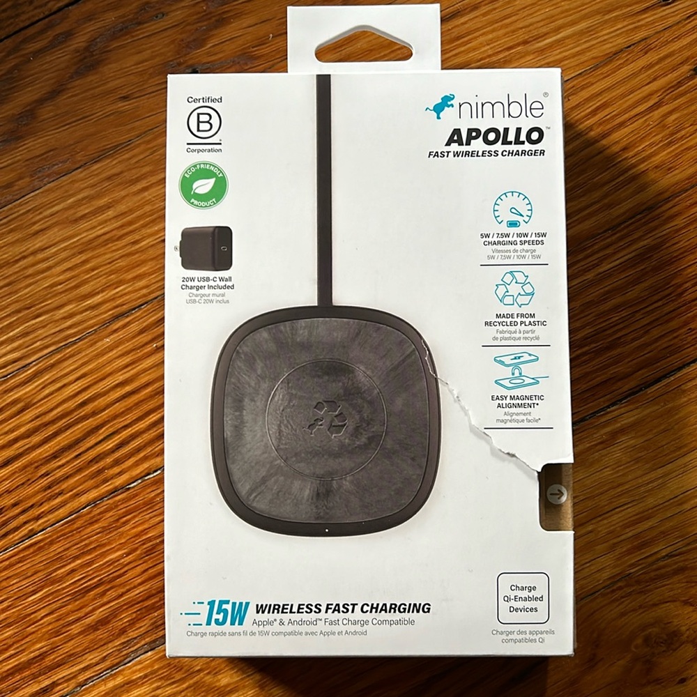Brand New Nimble Apollo fast wireless charger bundle